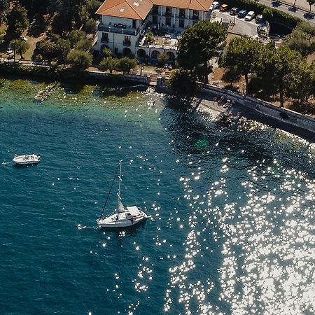 Hotel Villa Maria Au Lac - Estella Hotels Italia トスコラーノ・マデルノ エクステリア 写真