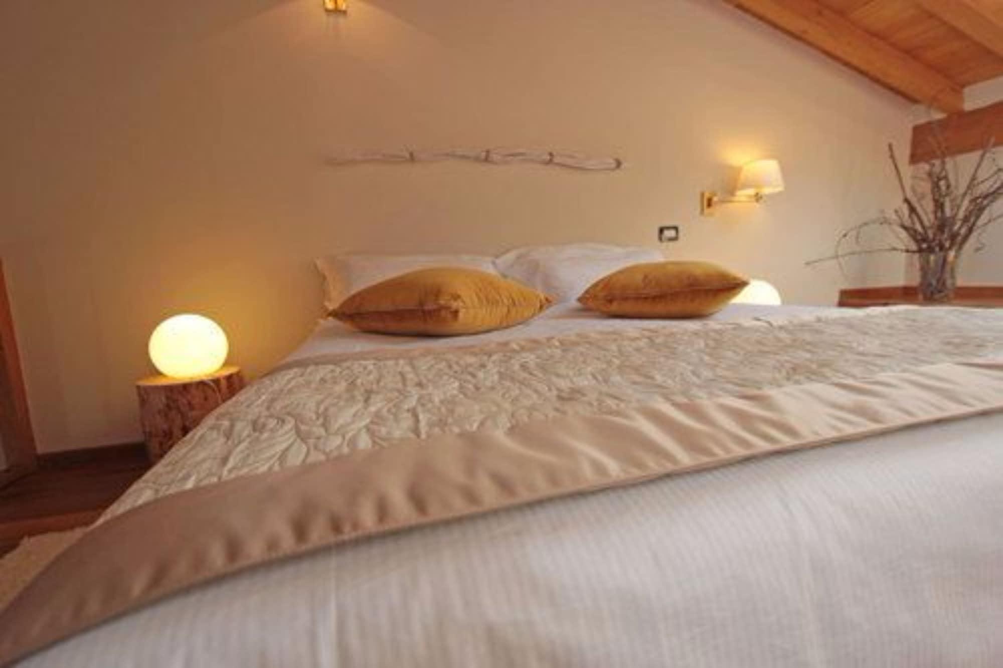 Hotel Villa Maria Au Lac - Estella Hotels Italia トスコラーノ・マデルノ エクステリア 写真