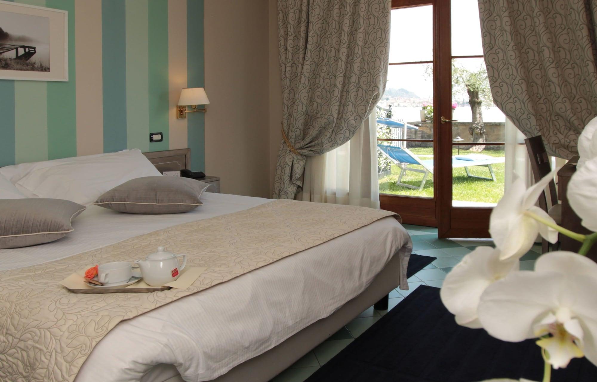 Hotel Villa Maria Au Lac - Estella Hotels Italia トスコラーノ・マデルノ エクステリア 写真