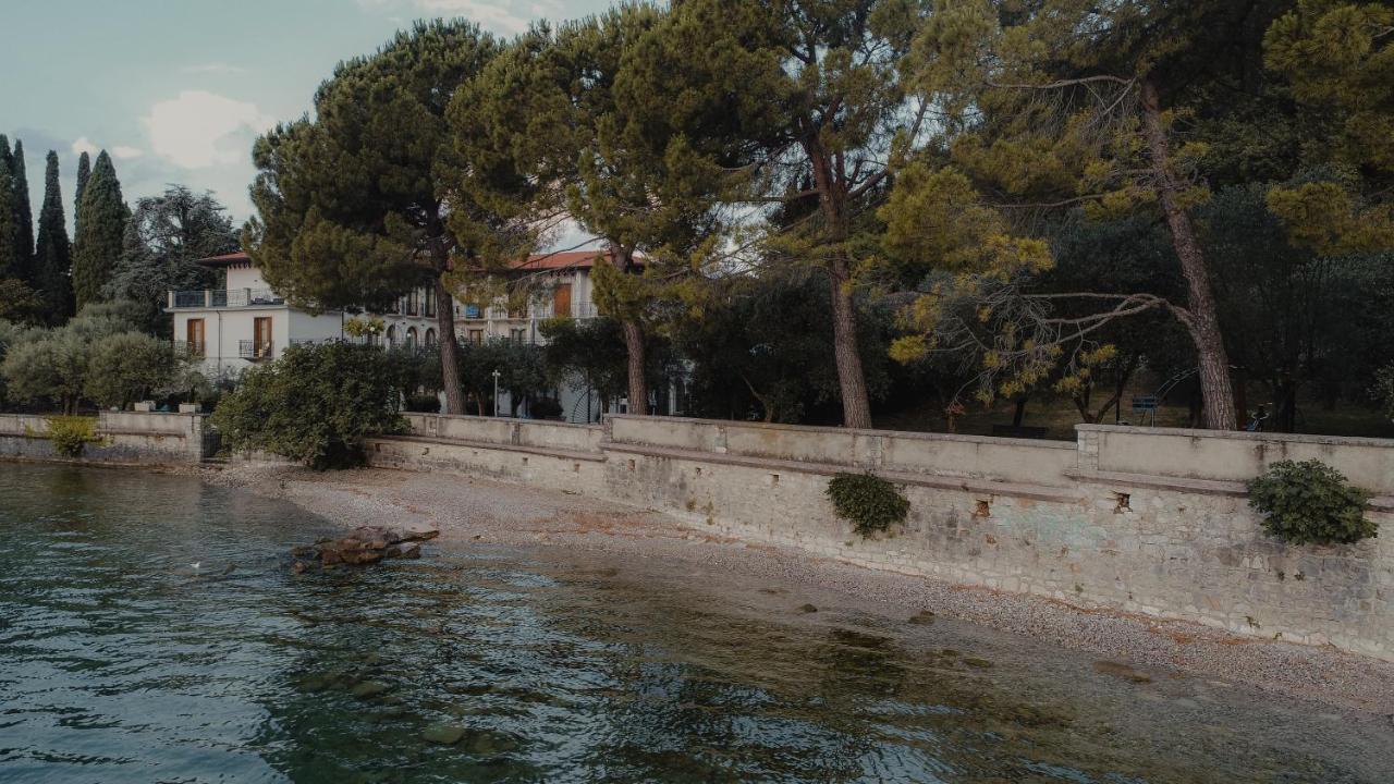 Hotel Villa Maria Au Lac - Estella Hotels Italia トスコラーノ・マデルノ エクステリア 写真