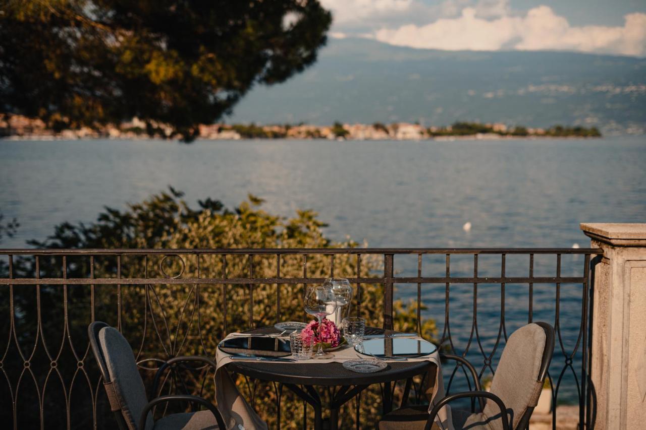 Hotel Villa Maria Au Lac - Estella Hotels Italia トスコラーノ・マデルノ エクステリア 写真